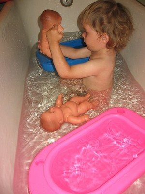 куклы, пупсы Огонек Карапуз в ванночке №2 Арт.: С-735