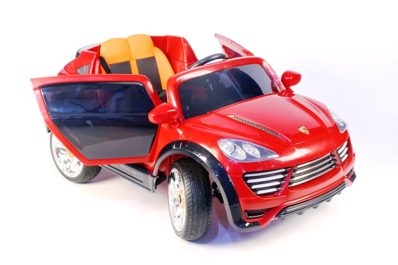 электромобиль porshe cayenne