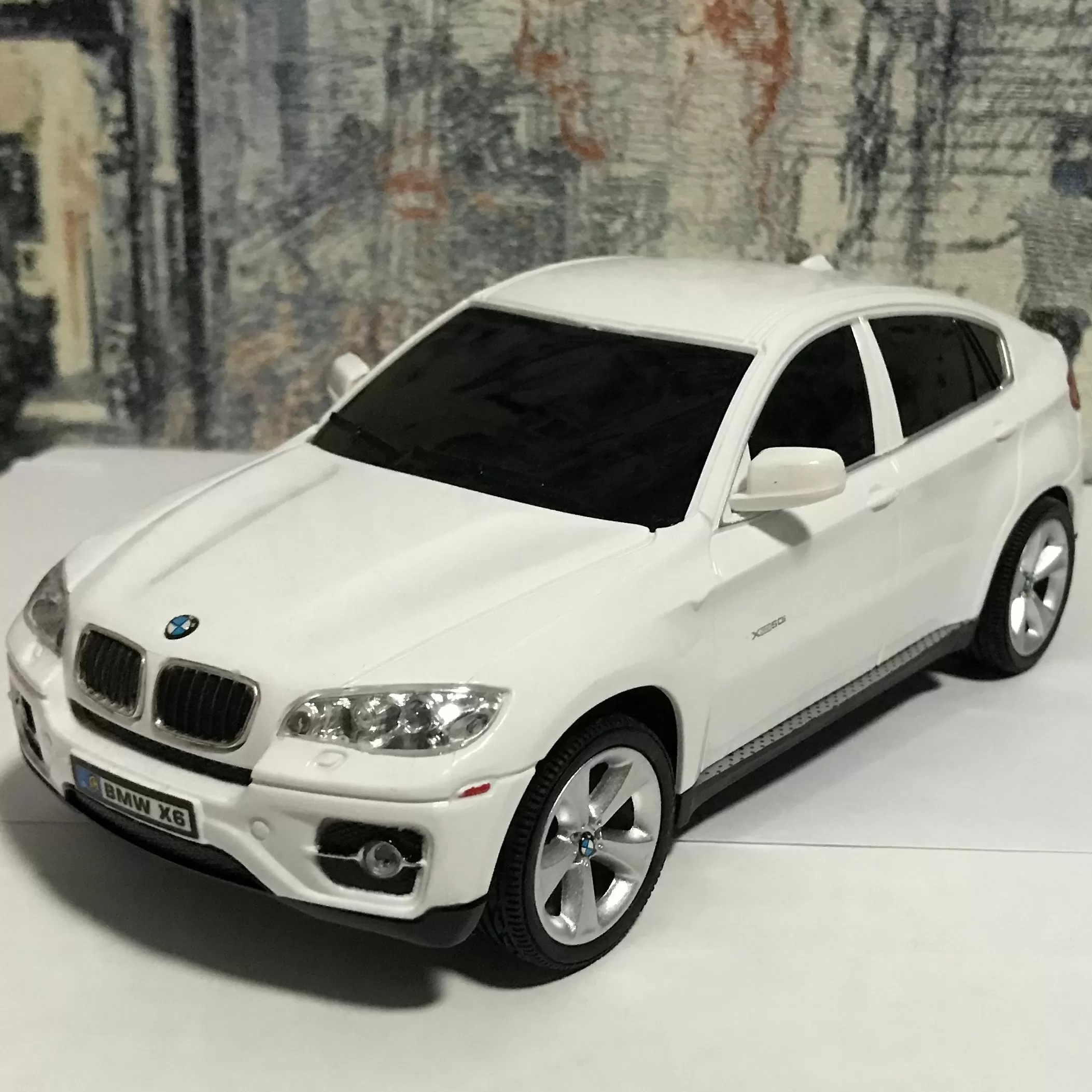 Машинка bmw. Машинка "BMW x6". Машинка "BMW x6" 344002sm. Игрушечная машинка БМВ х7. Радиоуправляемые машины BMW x6.