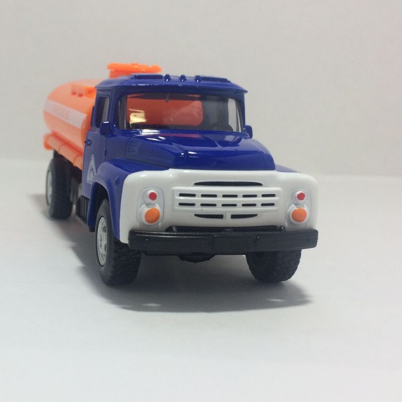 Бензовоз машина игрушка Бензовоз машина игрушка