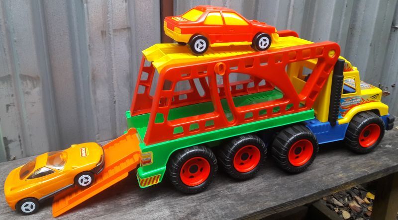Машина автовоз игрушка