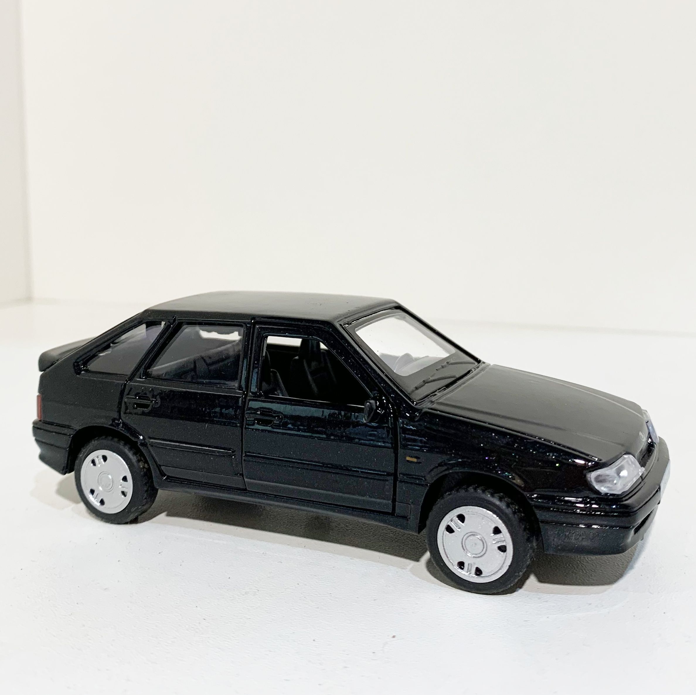 Металлическая инерционная машинка ЛАДА Самара LADA Samara 2114 черная