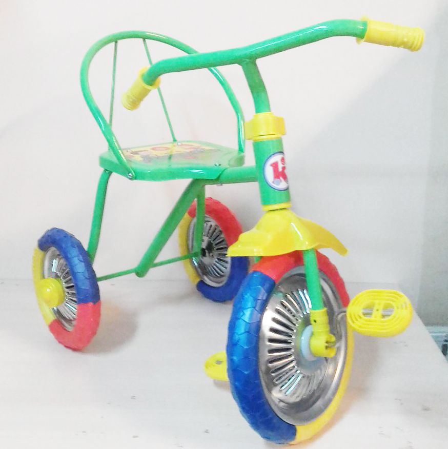 Трехколесный велосипед Малыш салатовый