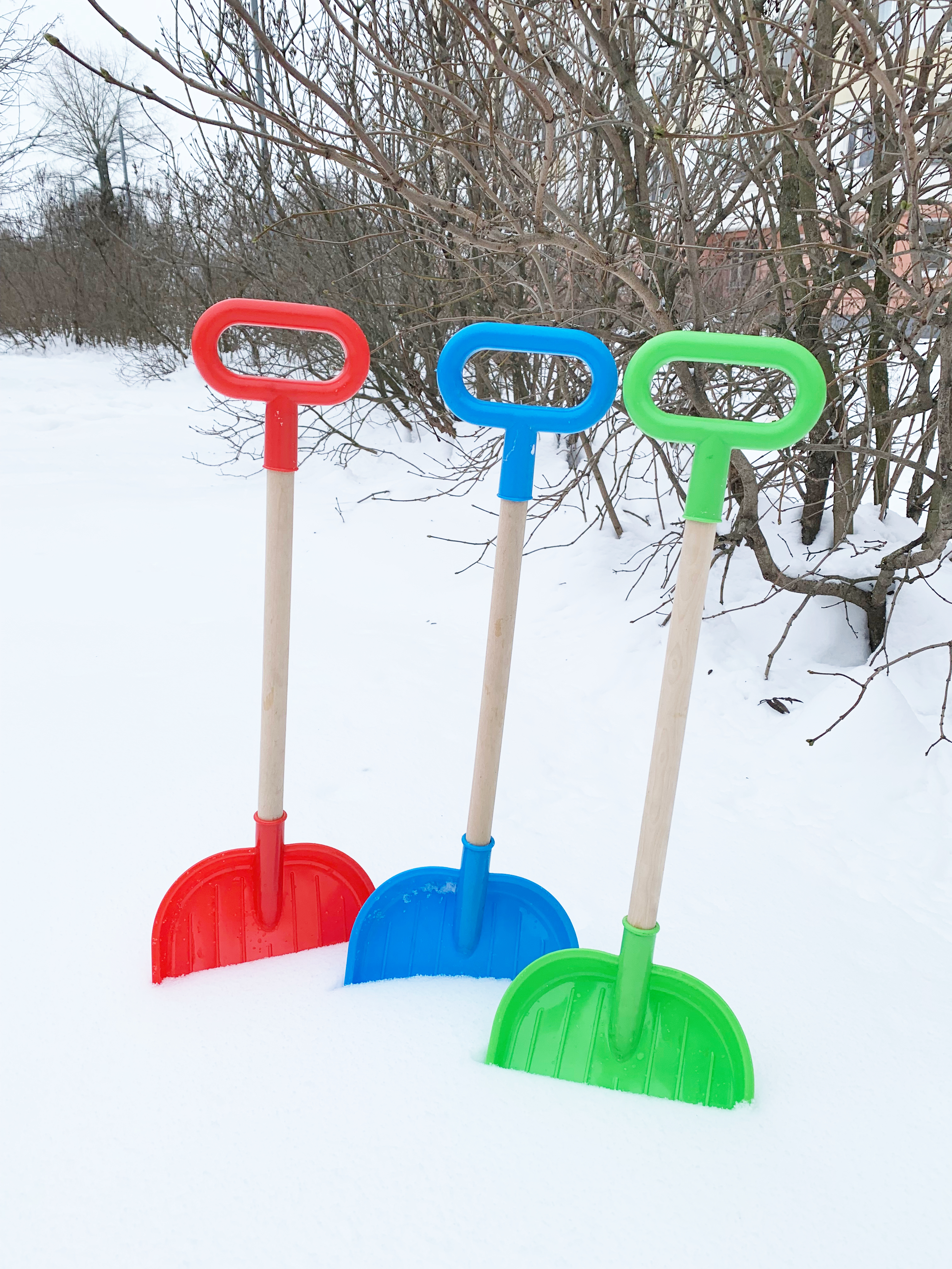 Детские лопаты снеговые