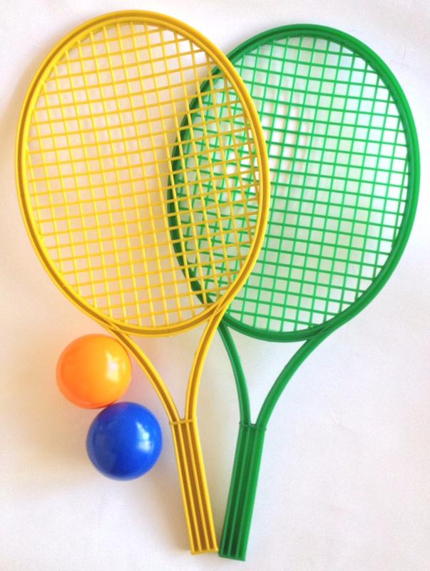 Ракетка теннис детская. Ракетка теннисная. Ракетки для детей для большого тенниса. Теннисная ракетка и мяч. Теннисная ракетка для дошкольников.