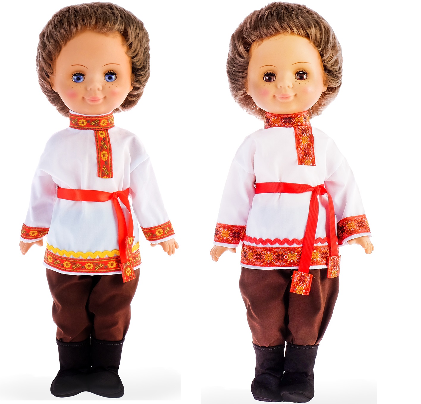 Кукла в русском костюме.