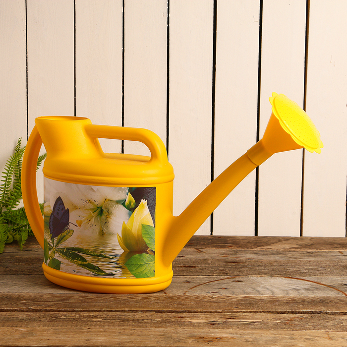 Лейка для полива 7 л желтая Лейка для полива 7 л желтая