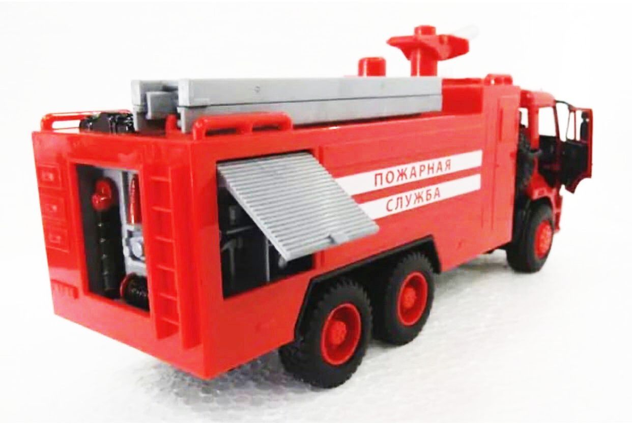 Игрушка пожарная машина с цистерной и насосом - брызгалкой инерция, свет, звук - 19 см
