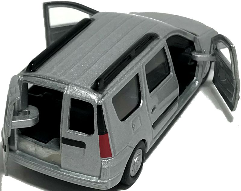 Игрушечная машинка Lada Largus серебристая Игрушечная машинка Lada Largus серебристая