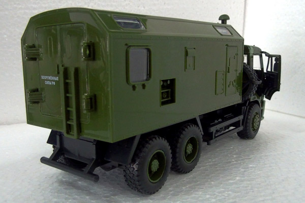 КАМАЗ игрушка с будкой военный 23 см КАМАЗ игрушка с будкой военный 23 см